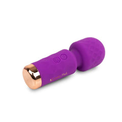 Vibrador Aselia Majestic Morado Camtoyz: Curvas que conquistan